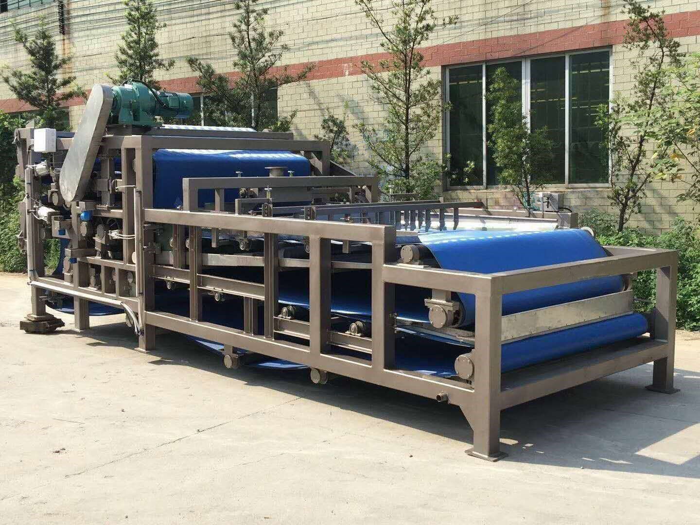 ��ʽ����Óˮ���V�C(j��)����(y��ng)�S��